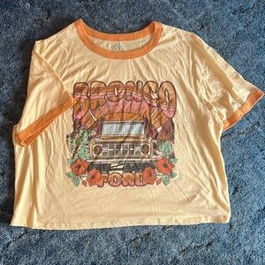 Super soft 3x Ford Bronco Tee